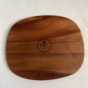 Pampered Chef Acacia Wood Serving Platter in Warm Brown